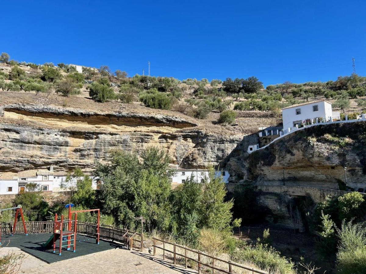 Casa Cueva Sol Y Luna Setenil Setenil De Las Bodegas Esterno foto